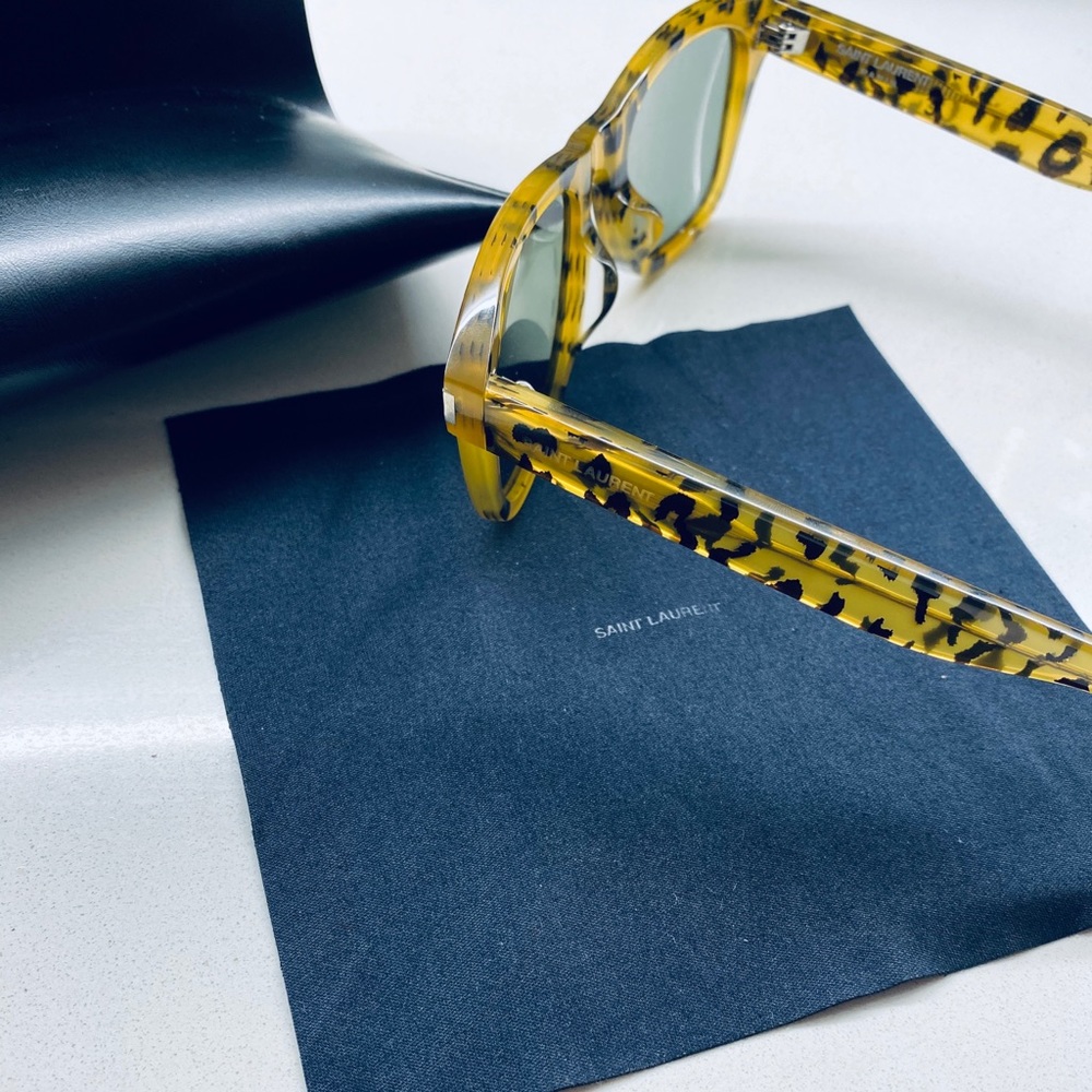 UNWORN AUTHENTIC Saint laurent 50mm sunglasses